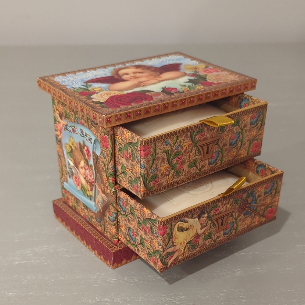 Decorative Soap‎ Box